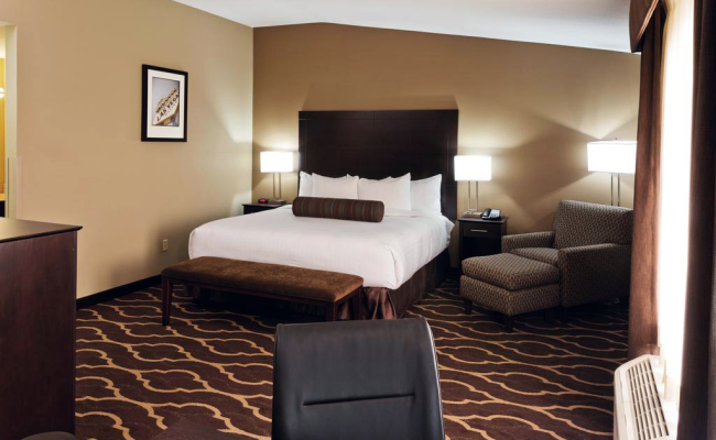 La Quinta Inn & Suites Las Vegas Tropicana