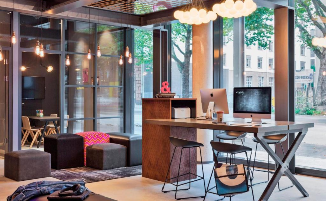 MOXY Frankfurt East