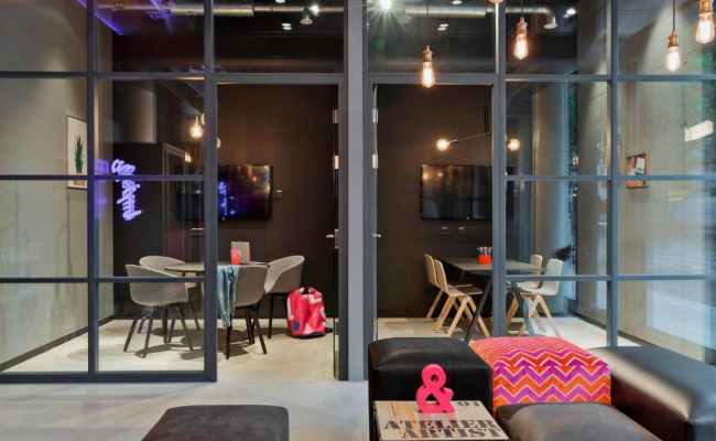 MOXY Frankfurt East