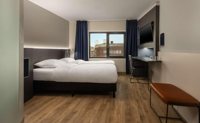 DoubleTree by Hilton Rotterdam Centre